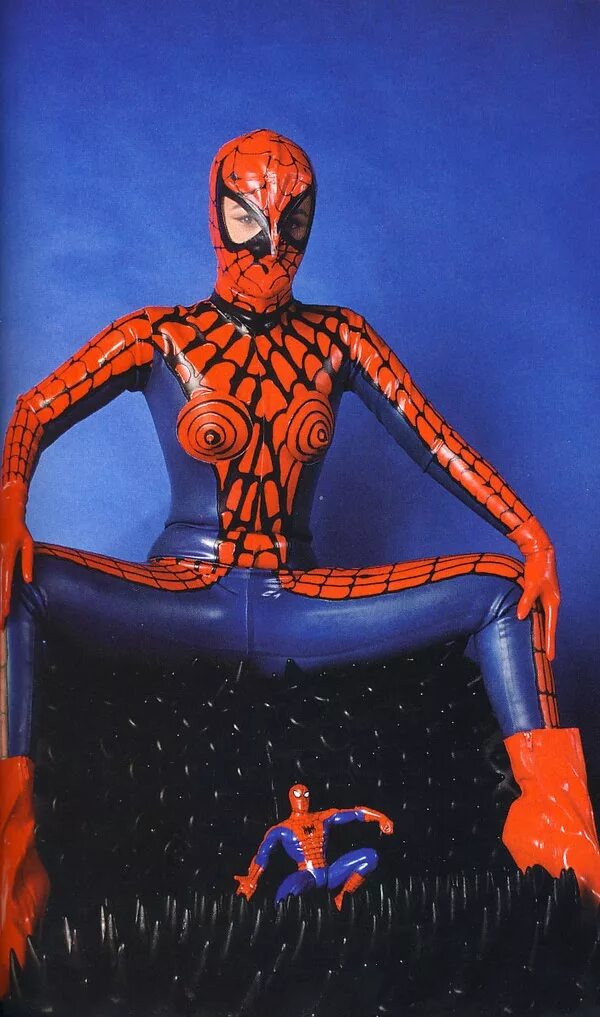 Pin von connor auf cosplay Spider girl, Superheld, Superhelden
