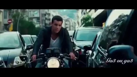 9 метров над