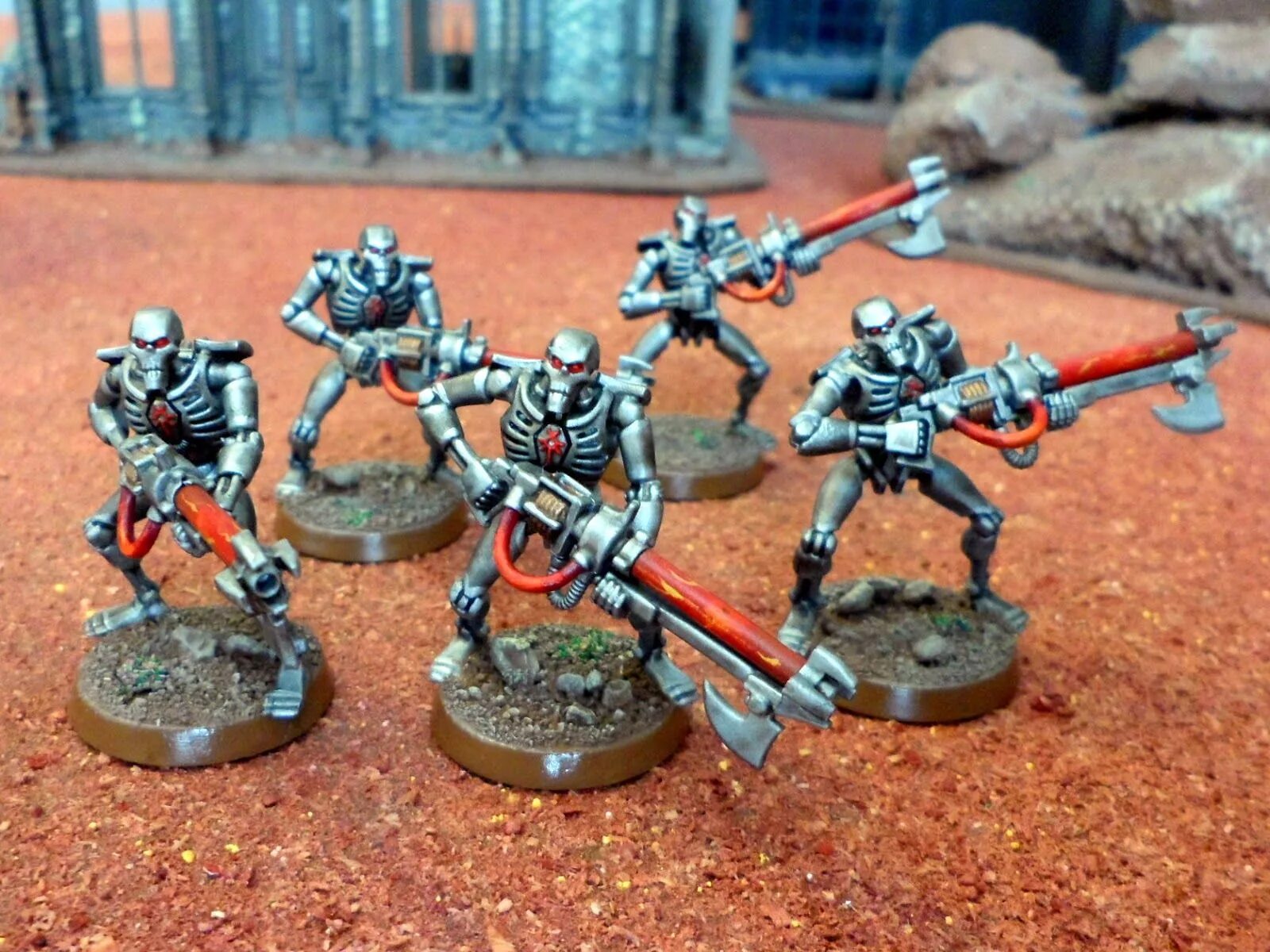 Некроны вархаммер 40000. Necron warriors литник. Некрон варриор. Некроны warriors. Некроны вархаммер 40000 миниатюры.