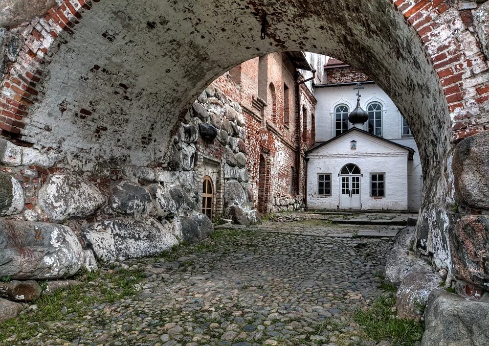 Соловецкие острова святыни. Спасо-Преображенский монастырь Соловки. Спасо-Преображенский Соловецкий ставропигиальный монастырь. Соловецкие острова мужской монастырь.