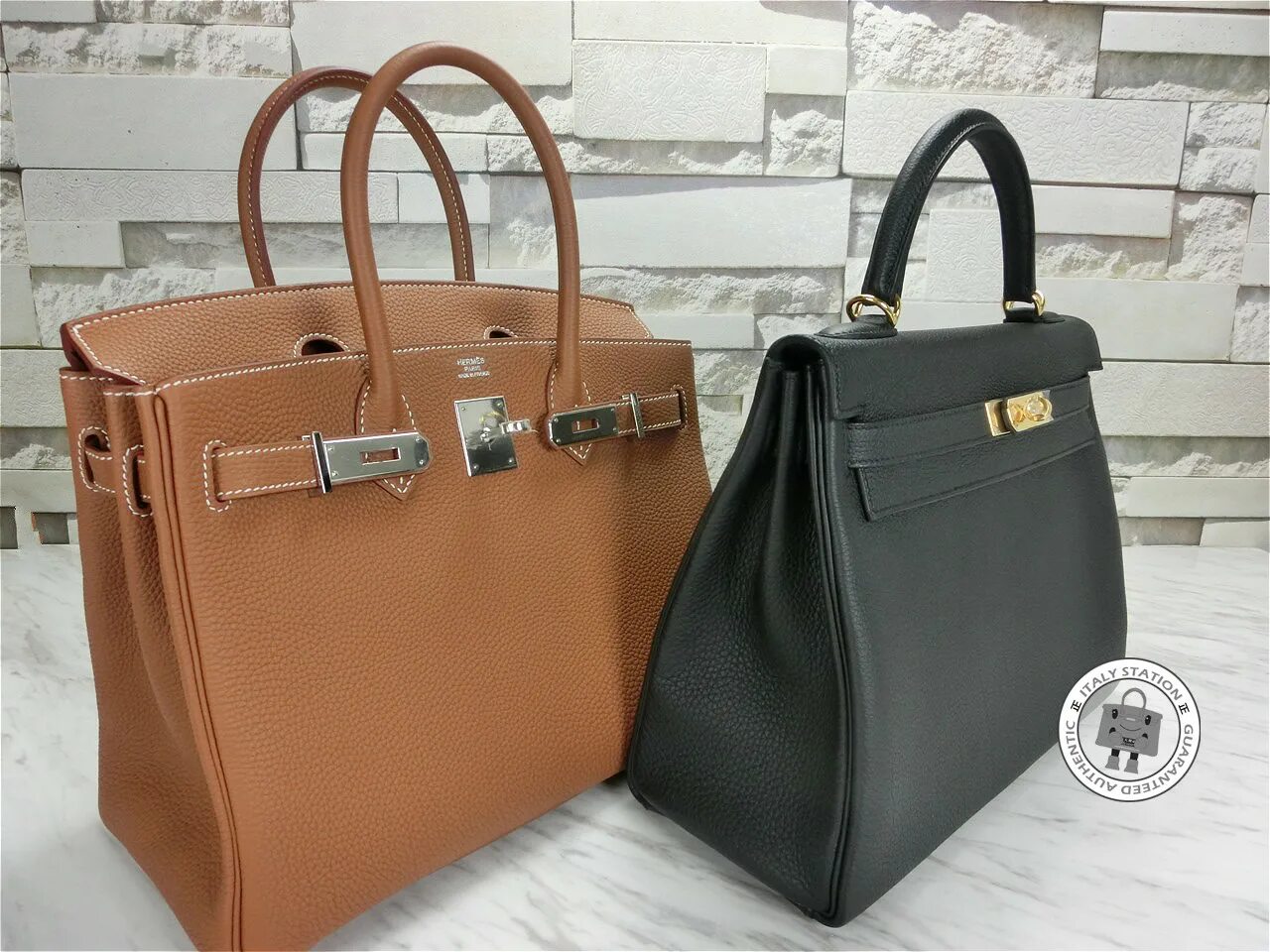 Биркин хермес келли сумки. Birkin kelly сумка. Биркин келли сумка. Гермес келли и биркин. Hermes birkin и келли.