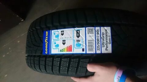 Goodyear performance gen 1