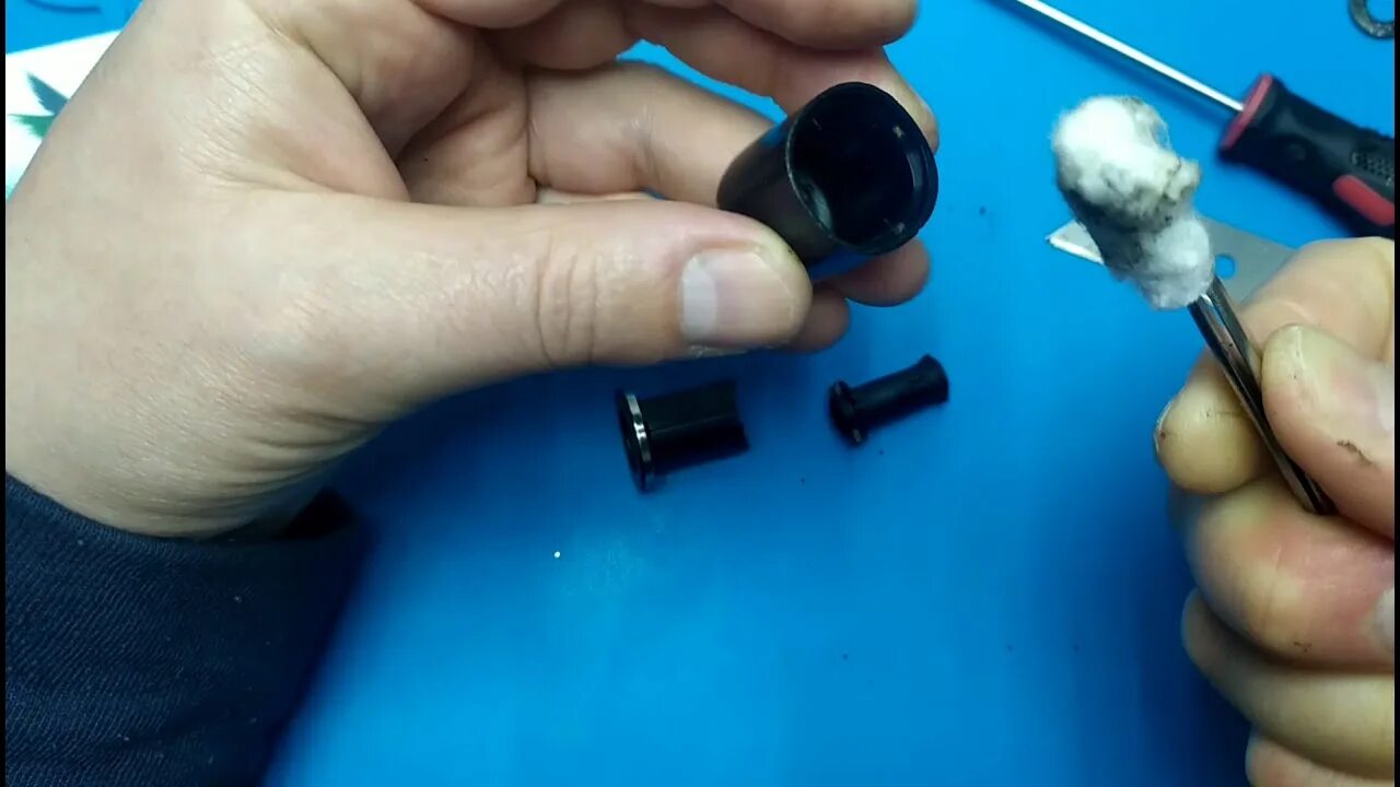 Как разобрать айкос для чистки. Разобрать колпачок iqos. как разобрать колпачок айкос. разбор колпачка айкос 3. как почистить колпачок айкос.