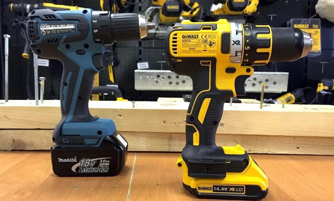 Какой шуруповерт выбрать для работы. Dewalt dcd980l2. кср 2025-шуруповерт. самый лучший шуруповерт. самый дорогой электроинструмент.