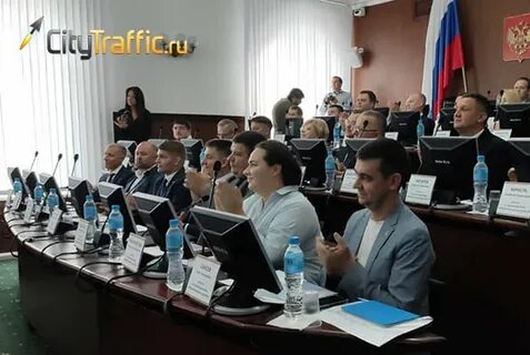 Депутаты городской думы получают зарплату