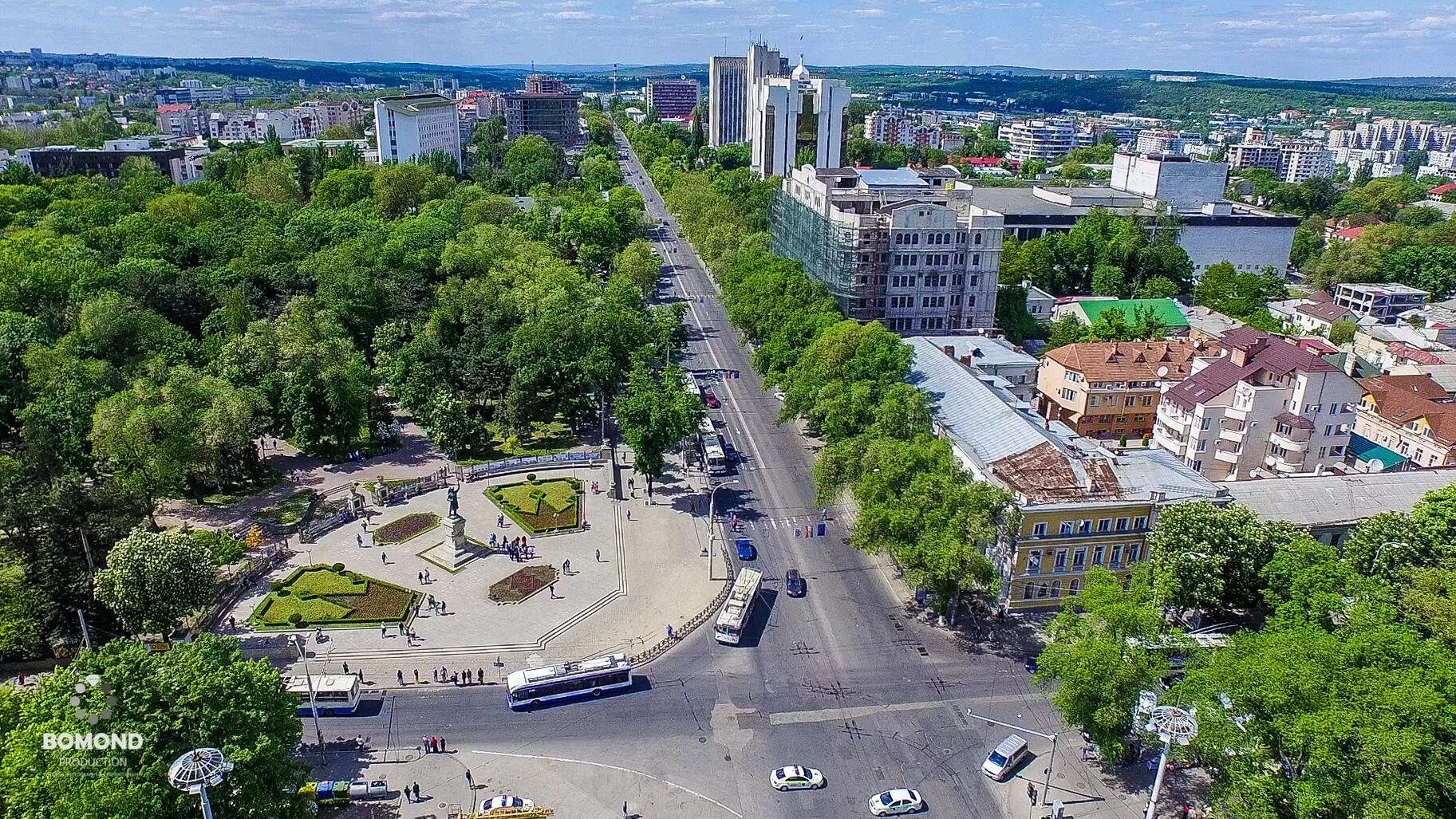 Молдавия столица Кишинев. Кишинев центр города. Центральная улица Кишинева. Кишинев столица Молдавии детям.