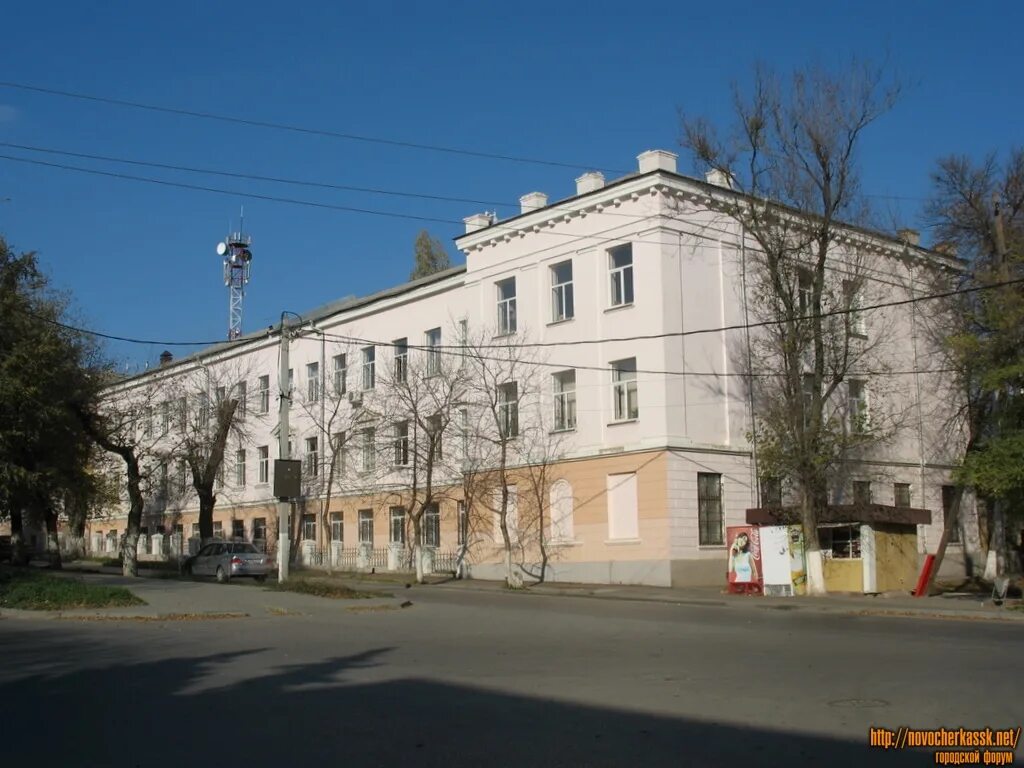 Пищевой колледж новочеркасск. Новочеркасский колледж НКПТИУ. Колледж промышленных технологий и управления Новочеркасск. Пушкинская 108 Новочеркасск колледж. Аграрный техникум Новочеркасск.