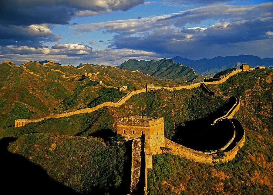 Великая китайская стена, Китай (Азия). Великая китайская стена чудо света. Великая китайская стена (отрезок Бадалин). Китай Долина Линцзян.