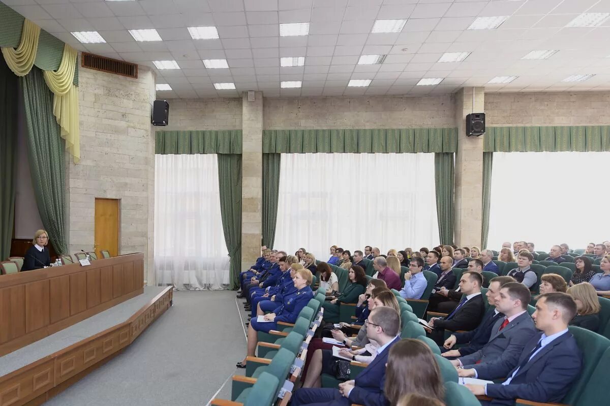 Квалификация прокурора. Повышение квалификации прокурорских работников. Подготовка кадров прокурорских работников. Система повышения квалификации прокурорских работников. Центральный аппарат Генеральной прокуратуры.