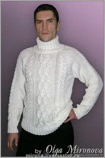 Белый вязаный свитер мужской