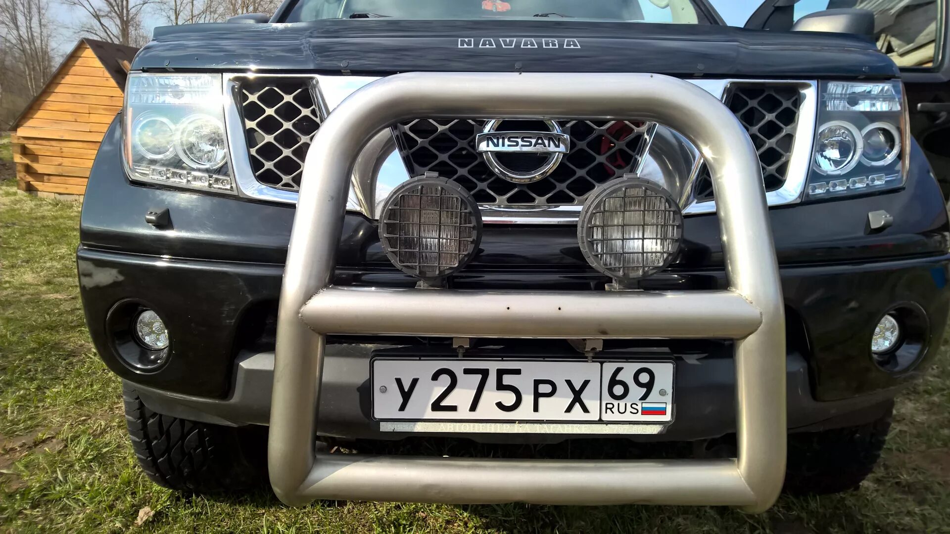 Разрешены ли кенгурятники. Toyota land cruiser 100 кенгурятник. Кенгурятник на ниву 2121. Tlc 100 кенгурятник. Разрешены ли кенгурятники.