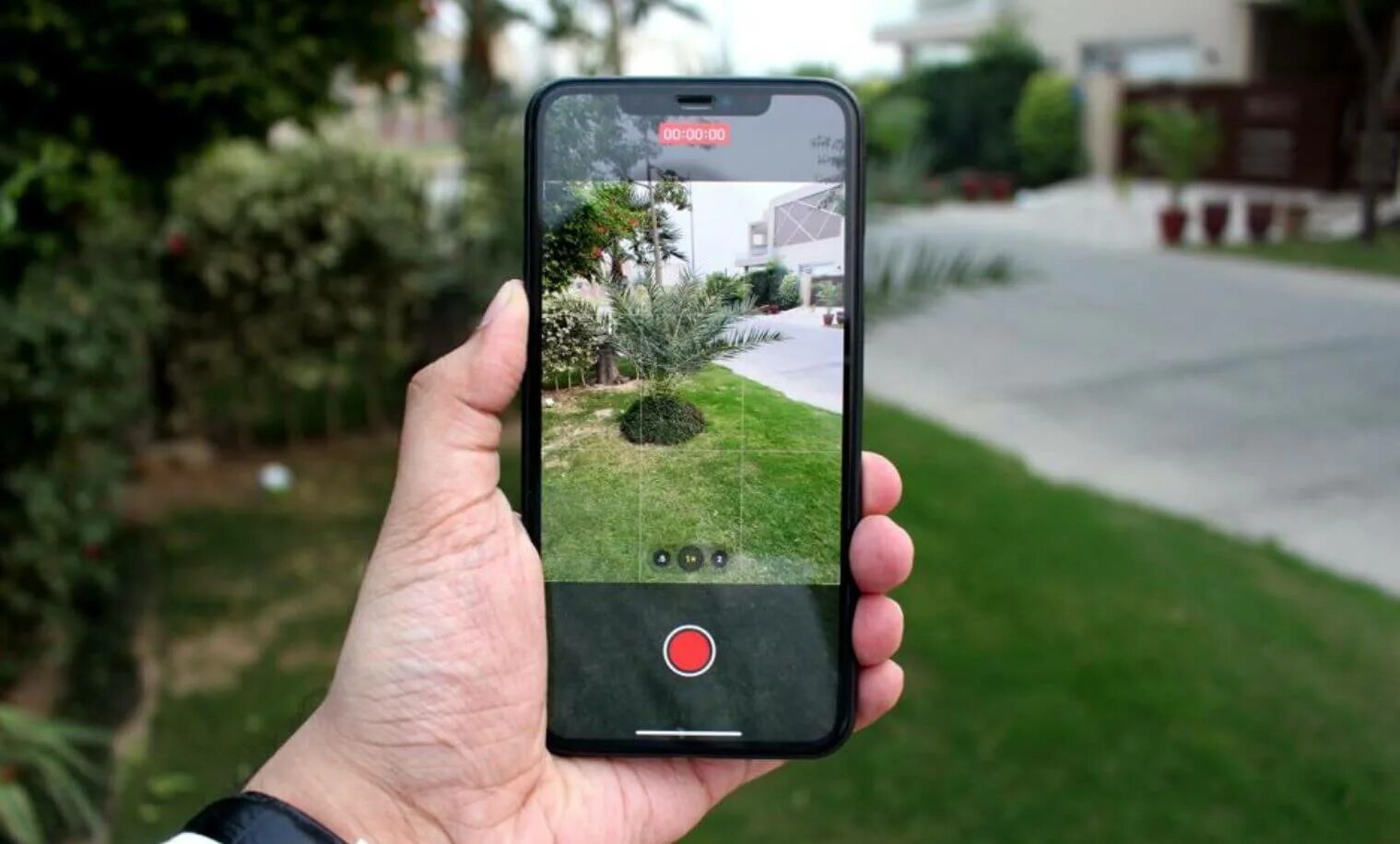 Круто снимать на айфон. Съемка на айфон. мобильная съемка на iphone. видеосъемка на айфон. айфон 14 камера.