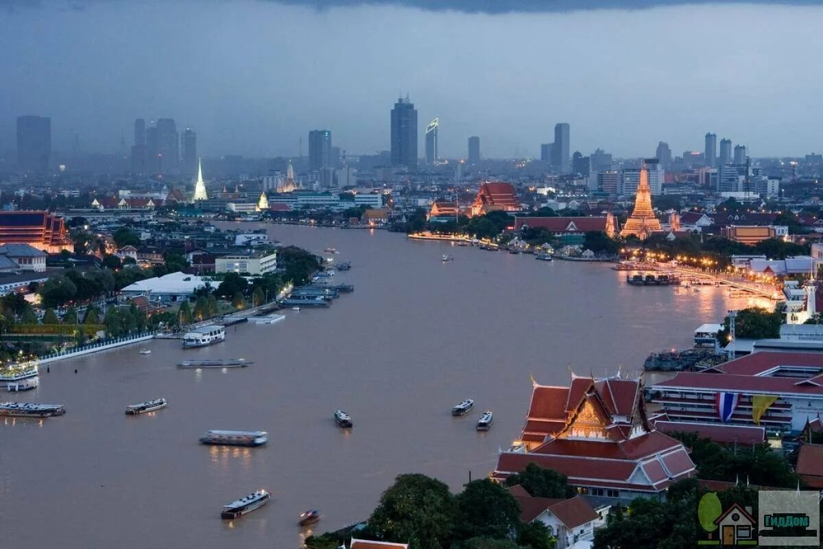 Река Менам-Чао-Прайя. Чао Прайя Бангкок. Река Менам Чао Прая в Тайланде. Река Чаупхрая Таиланд. Бангкок река в городе