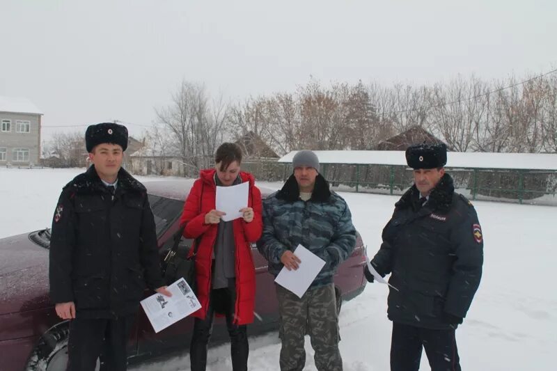 Новости адамовка оренбургской. МВД Адамовского района Оренбургской области. Коскуль Адамовский район Оренбургская область. Милиция Адамовского района Оренбургской области. Сотрудники полиции поселка Адамовка.