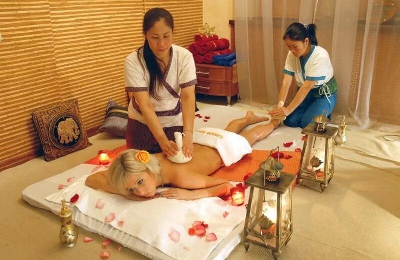 Салоны массажа с окончанием. Королевский тайский Spa массаж. Thai Thai массажный салон. Тайский массажист. Традиционный тайский массаж.