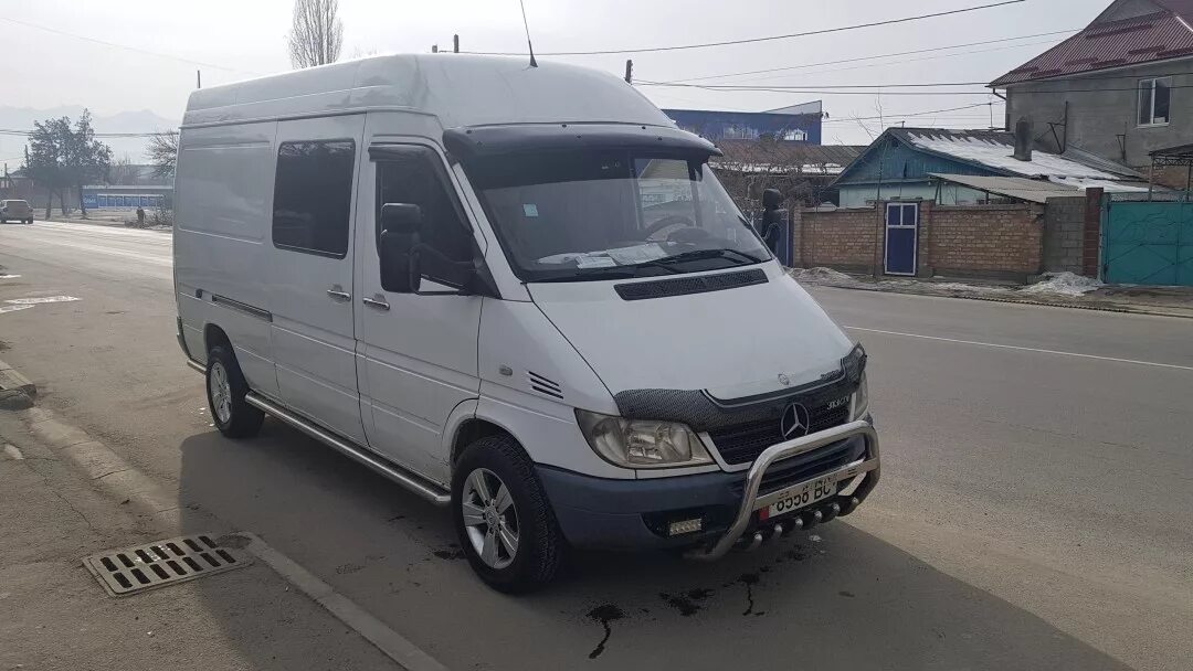 Sprinter 2004. Mercedes Sprinter 2004. Мерседес Спринтер 2004 черный. Спринтер 2004 год идеал.