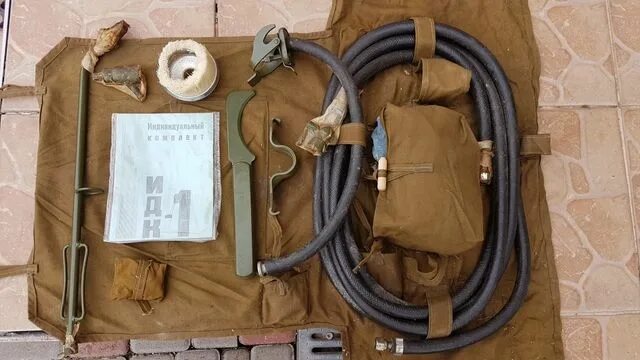 Комплект специальной обработки техники. Индивидуальный дегазационный комплект ИДК-1. Комплект дегазационный ИДК-1м. Индивидуальный комплект специальной обработки ИДК 1. Комплект ИДК-1 предназначен.