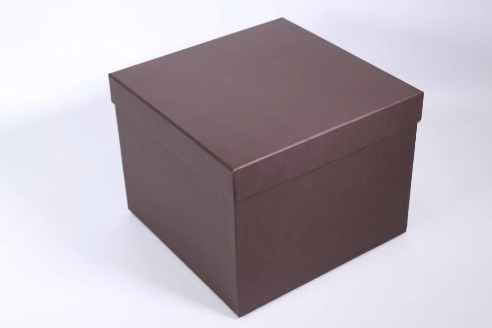 Коробки квадратные большие. Коричневая коробка. Квадратная коробочка. Большие коробки. Квадратная коробка, большая.