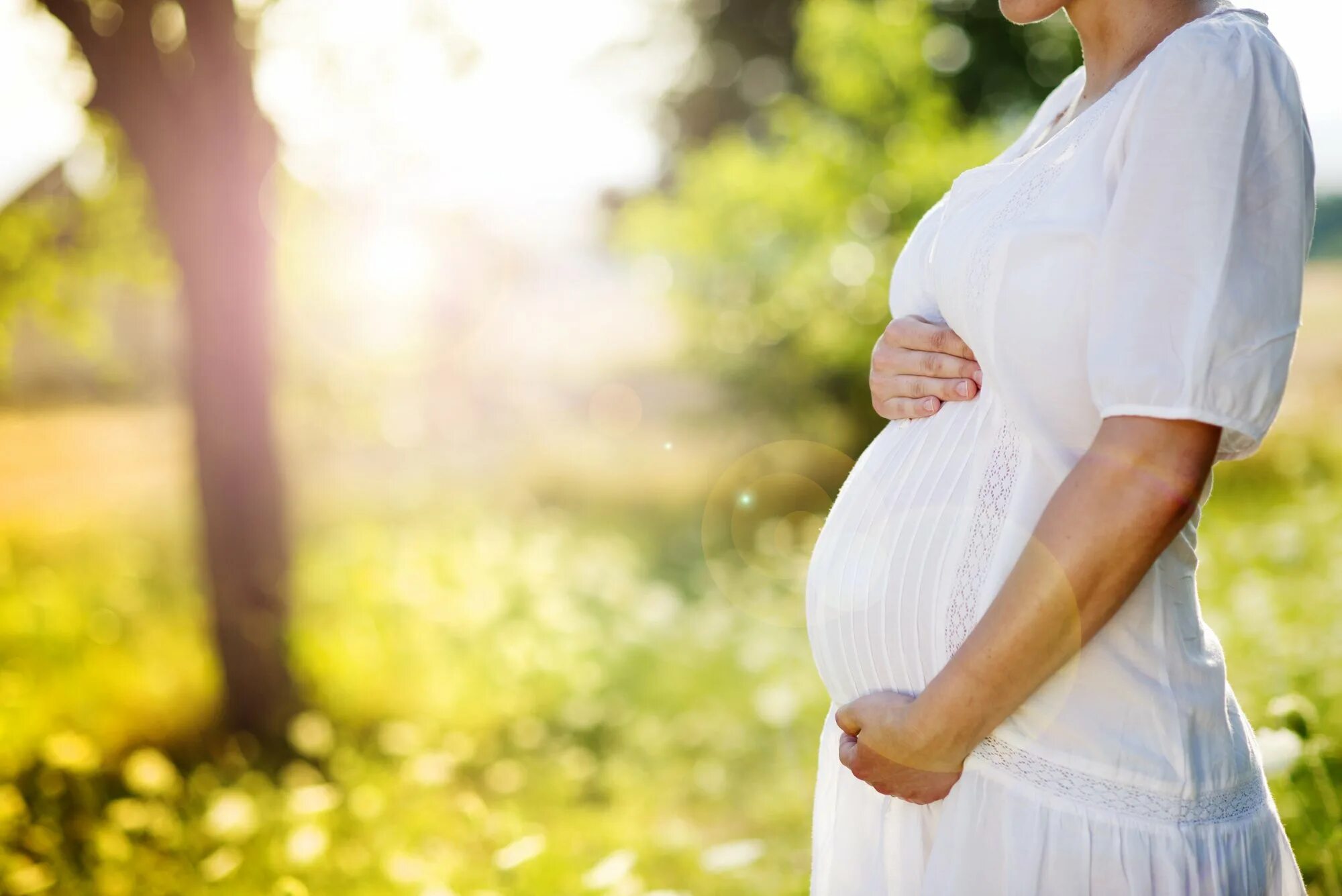 Woman is pregnant. Красивые беременные женщины.