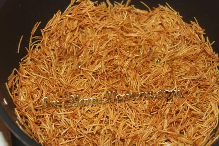 Спагетти сквош. Армянская вермишель. Макароны по армянский спагетти. Aghorig жареные макароны. Аришта базикян.