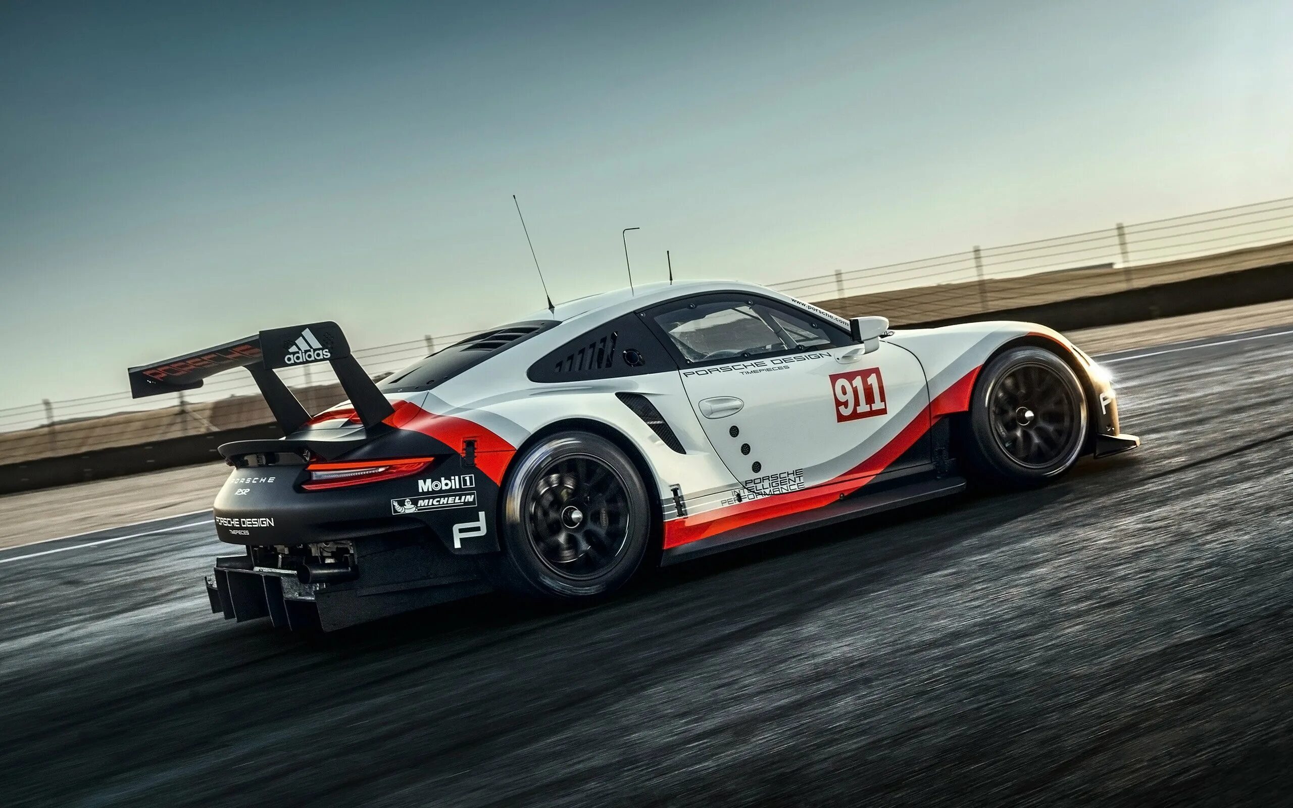 Porsche 911 gt3 гоночный. Порше 911 RSR. Porsche 911 gt3 RSR 2017. Порше 911 gt3 RSR. Машину 3 гоночную