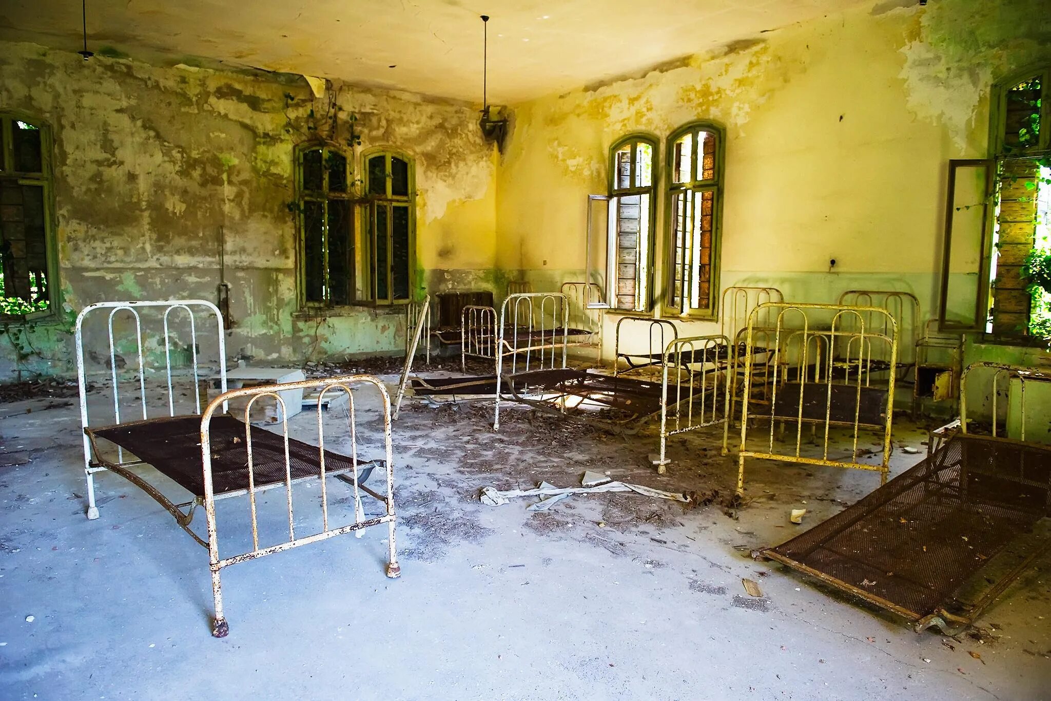 Остров повеглия италия. Остров повелья венеция. Остров повеглия италия психиатрическая больница. Остров повелья венеция психиатрическая больница. Остров психушка.