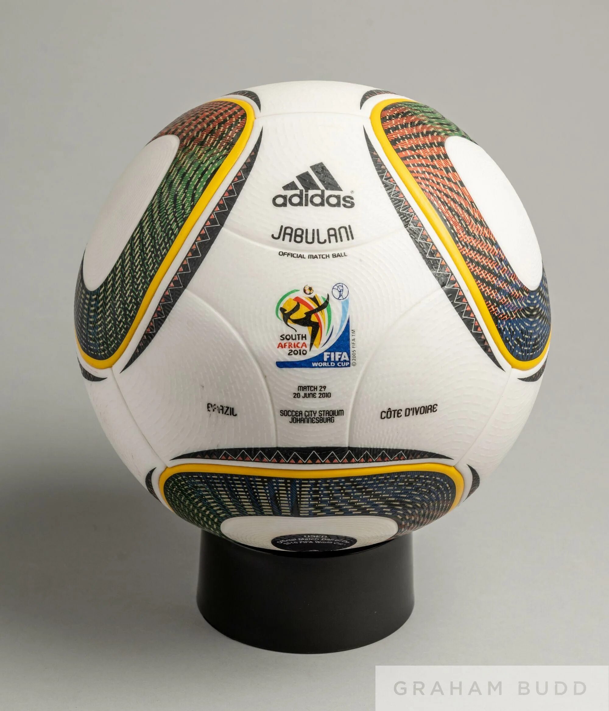 Мяч джабулани 2010 адидас. Adidas jabulani 2010. Футбольный мяч jabulani. Мяч адидас jabulani 2010. Мяч adidas jabulani.