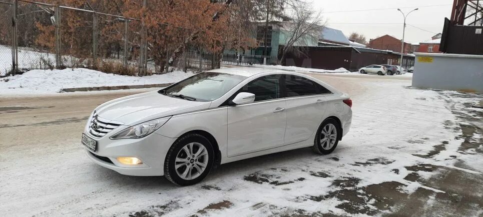 Соната 2011 2. Соната 2011 2. Hyundai соната 2011. Хендай соната 2011 года белая. Хендай соната 2011г сомон тҷ.