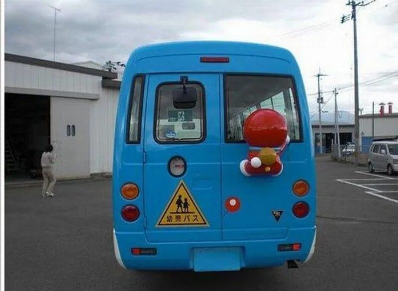 Япона в автобусе