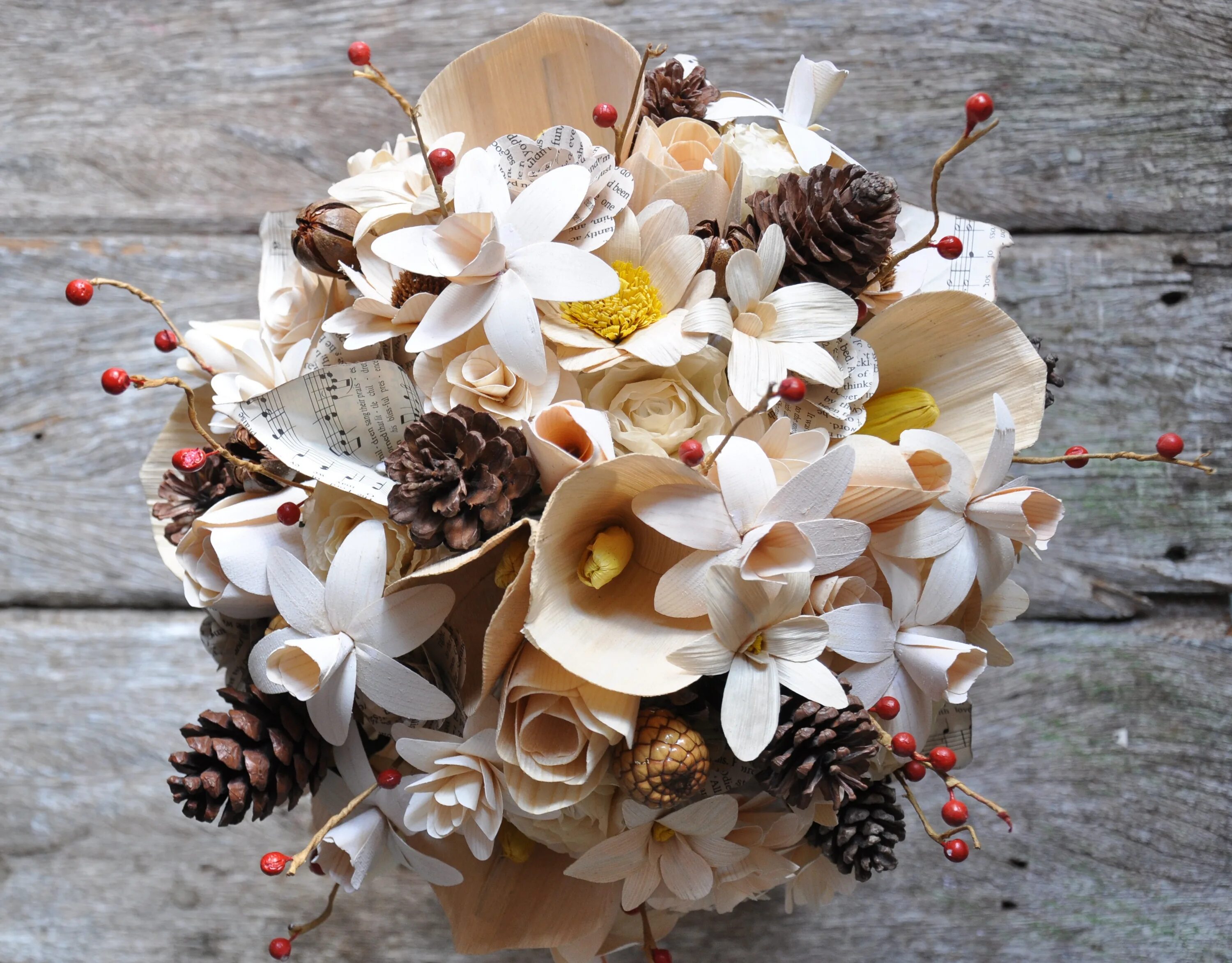 Зимний букет из шишек. Как сделать букет из шишек. Букет из шишек мастер класс. Как сделать букет из шишек. Как сделать букет из шишек.