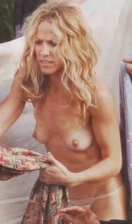 Sheryl Crow Nude.