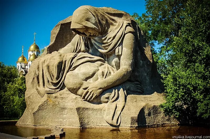 скорбящий дом