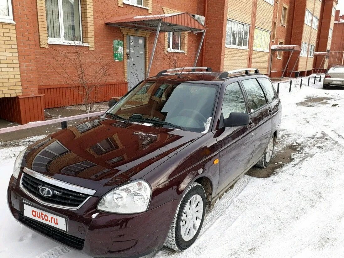 Автомобили белгородской пробегом. Приора универсал 2012. Приора универсал 2008 года.