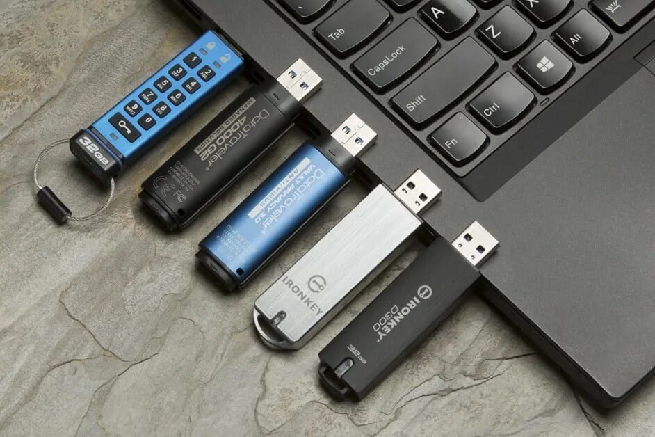 Gt-usb-7010asv. Современные флешки. Флешка на 1 терабайт. Флешка memory stick pro. Sandisk extreme pro usb 3.