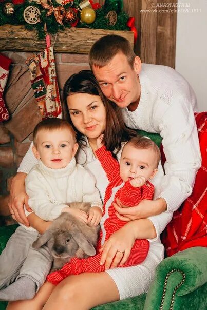 Сколько лет семье павловых. Семья павловых. фотографии семьи павловых.