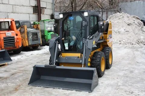 Мини погрузчик xcmg sr760ru