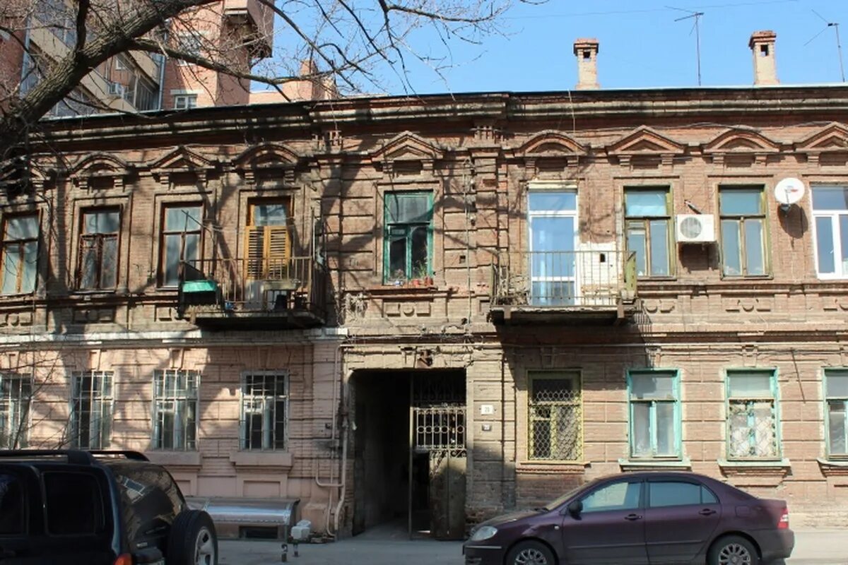 Узнать историю здания