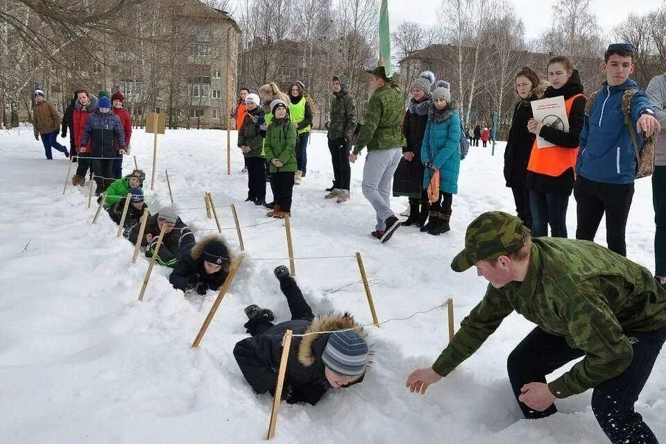 Военные спортивные состязания. Зимние соревнования. Спортивные конкурсы для детей. Зарница полоса препятствий. Мероприятие посвященное играм