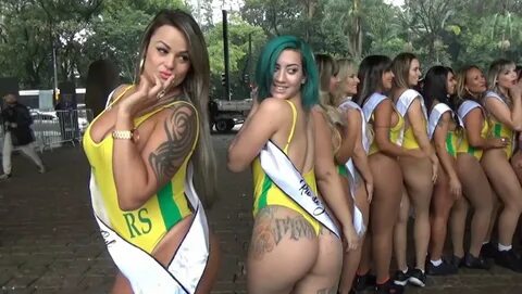 Konkurss "Miss Bum-bum": brazīlietes parādīja kuplās formas.