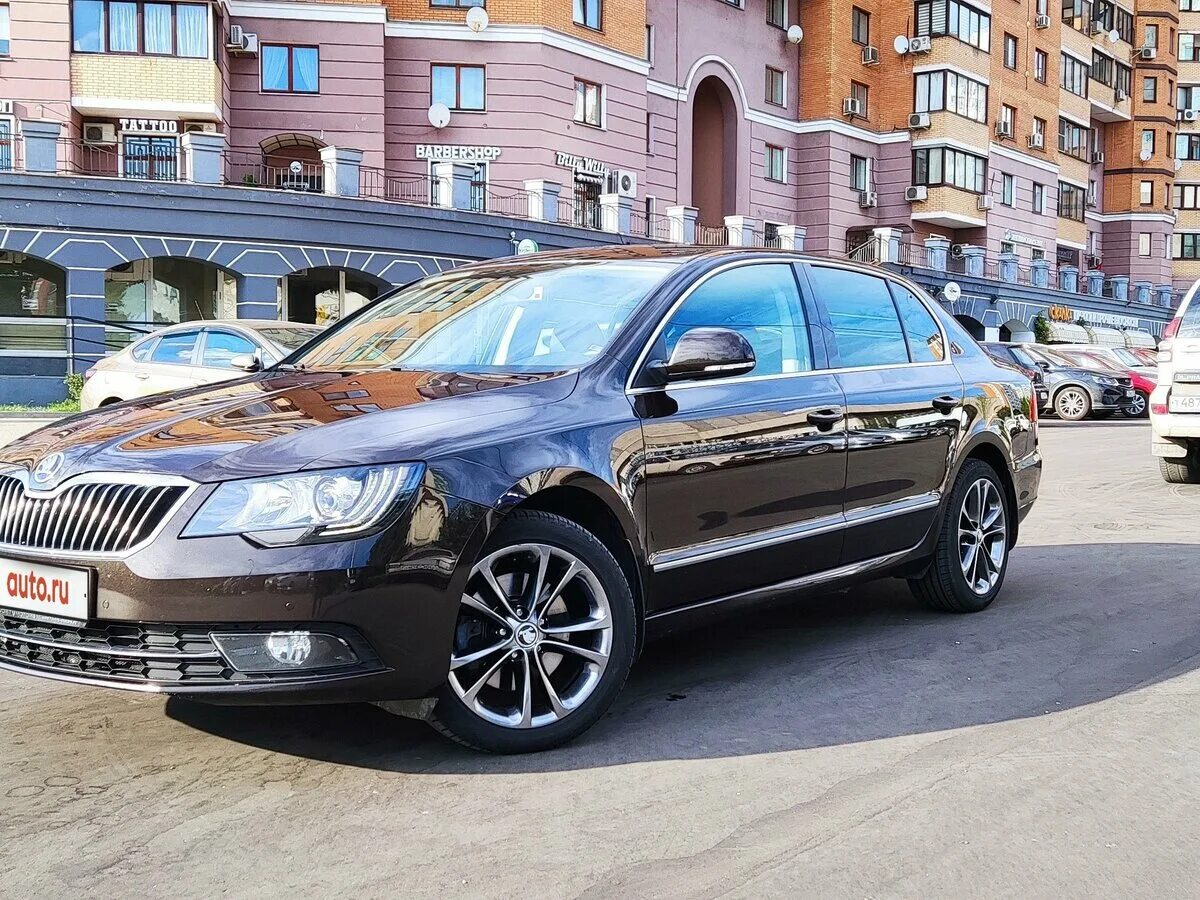 Куплю суперб б у. Skoda Superb 2014.