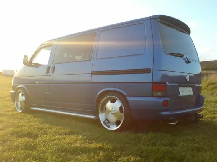 Фольксваген мультивен т4. Фольксваген транспортер т4. Vw transporter t4. 9 дизель. Фольксваген транспортер 2000 года.