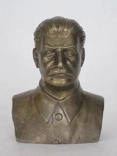 Бюст сталина