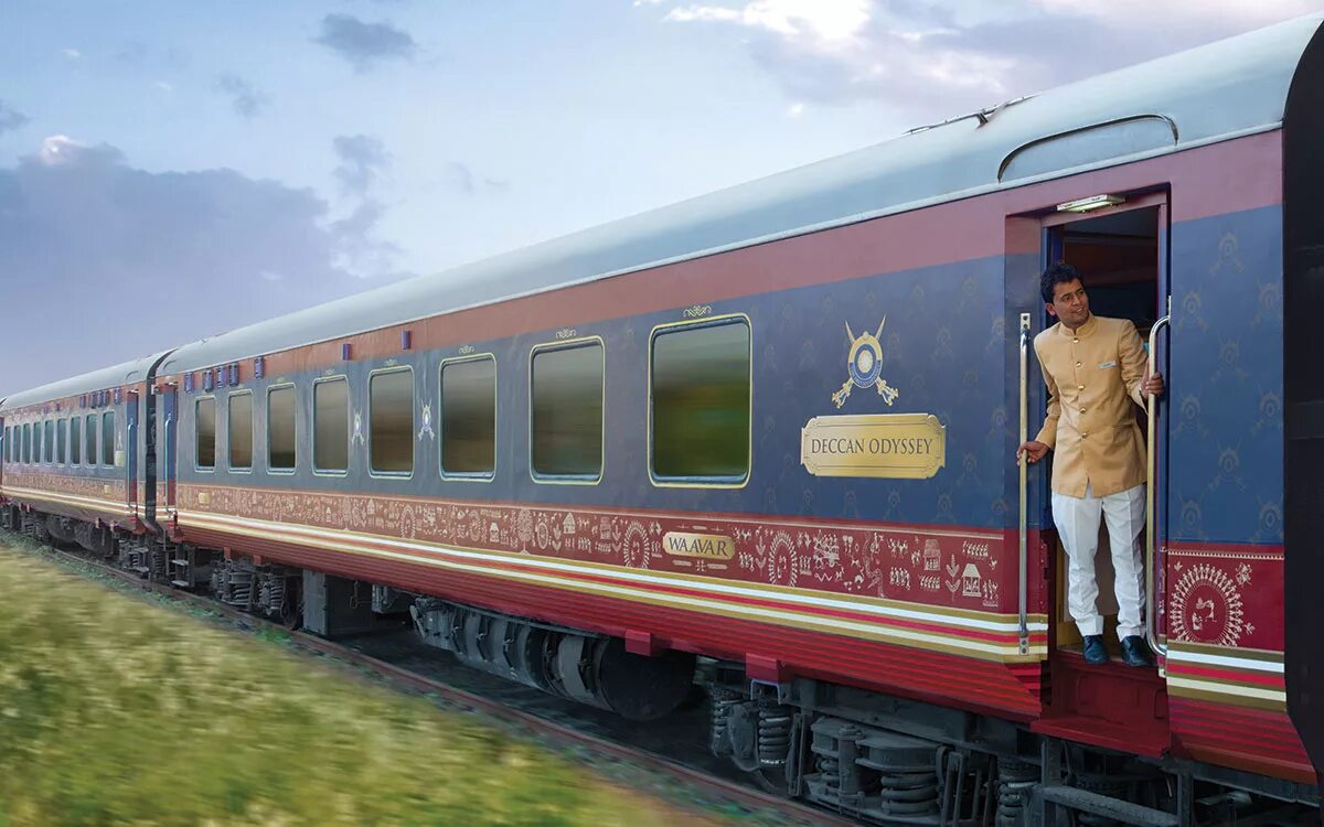 Deccan Odyssey. The Golden Chariot поезд. Пятерка лучших поездов. Мастер классы поезд. Long train journey