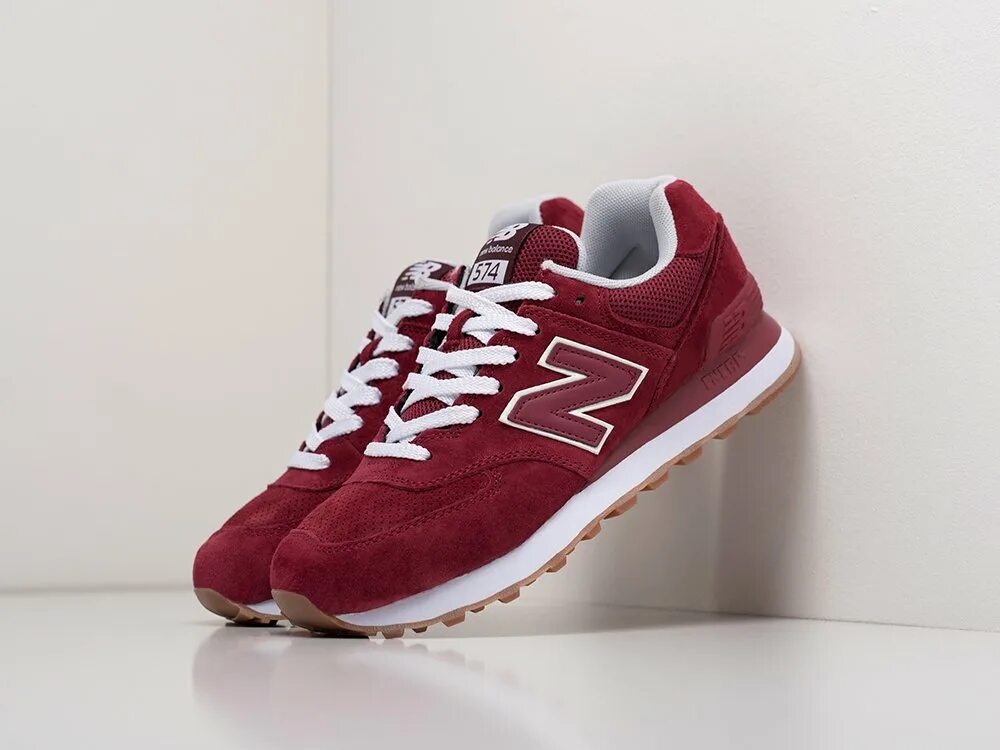 New balance бордовые. Кроссовки Нью баланс 574 бордовые. Кроссовки New Balance (Нью баланс) 574 бордовые "малина". New Balance 574 бордовые женские. New Balance 574 бордовые мужские.