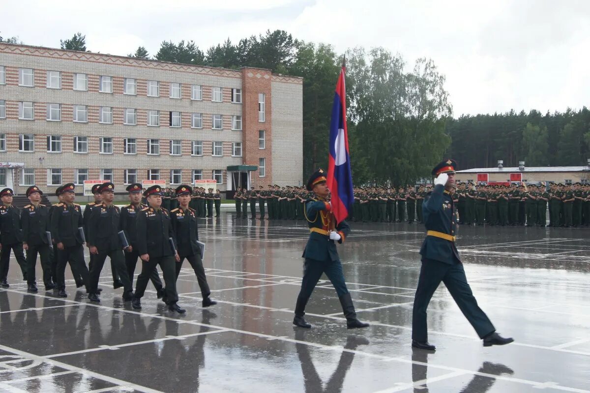 Сайт нввку новосибирское. Военное командное училище Новосибирск 2023. Новосибирск высшее военное командное училище 2022. НВВКУ Новосибирск плац.