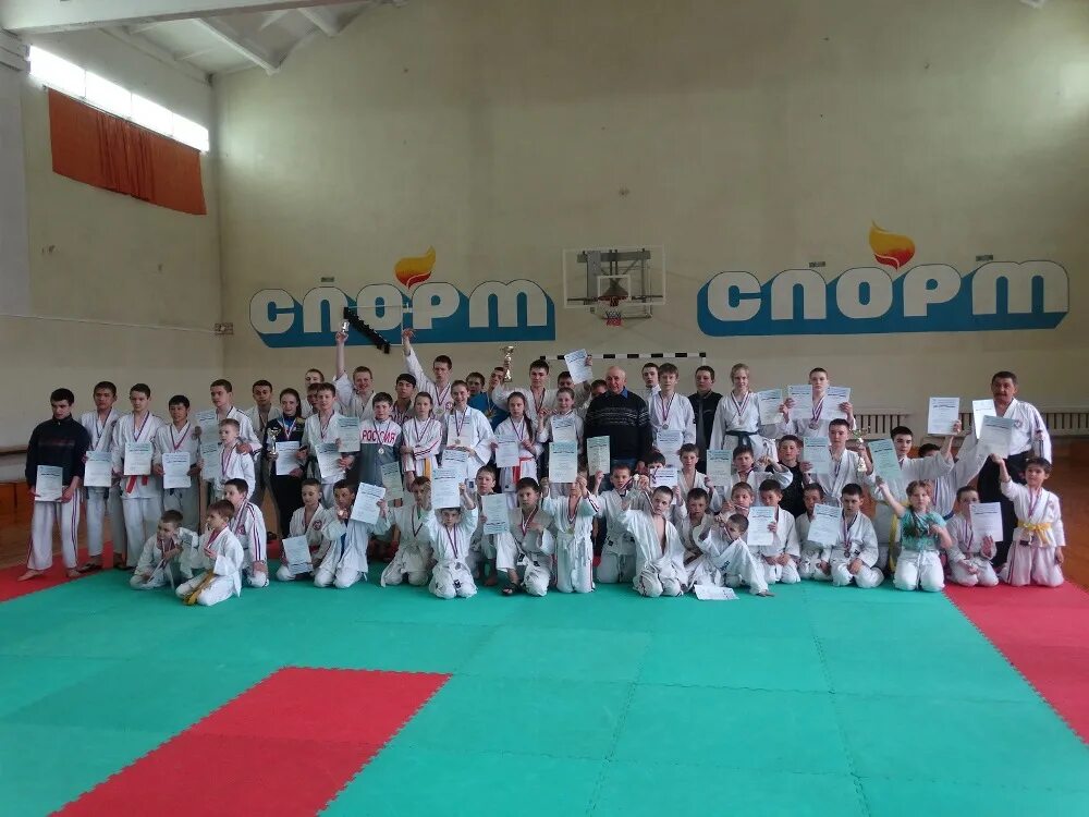 Уроки карате для детей. Карате абакан. Каратэ дивногорск. Вячеслав гончаров абакан карате. Детское карате абакане.