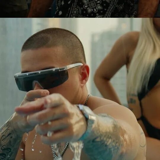 дубай аэропорт добро пожаловать. Massa ditto welcome to dubai. господа добро пожаловать в дубай. вывески в аэропорту велком. Massa ditto welcome to dubai.