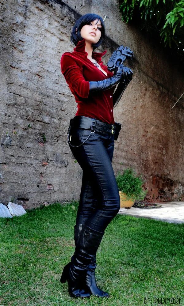 Cosplay wong. Ада Вонг Cosplay. Ада Вонг косплей. Ада Вонг 6 резидент косплей. Ada Wong Resident Evil 6.