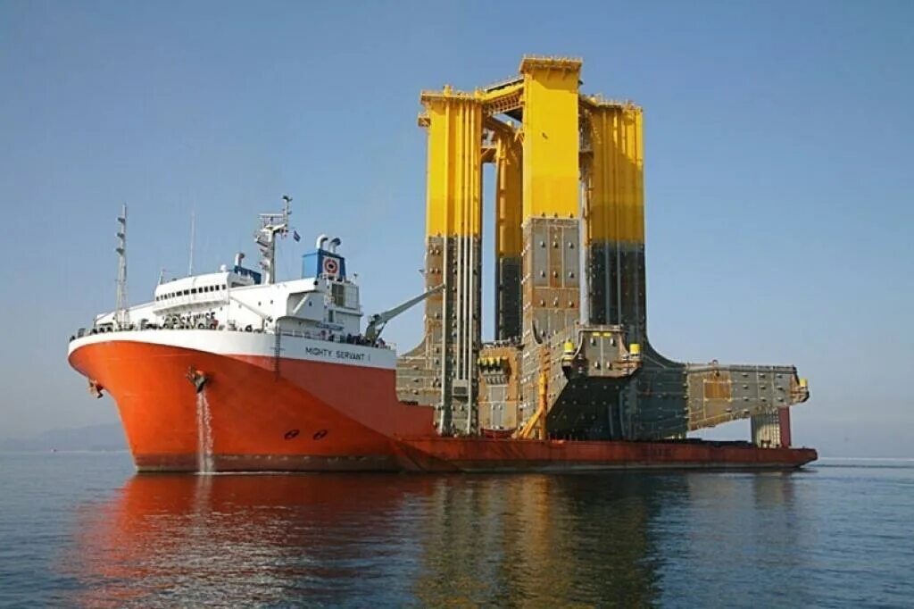 Хеви лифт судно. Блю Марлин корабль. Грузовые морские суда Heavy Lift Vessel. Самый большой грузовой корабль в мире.