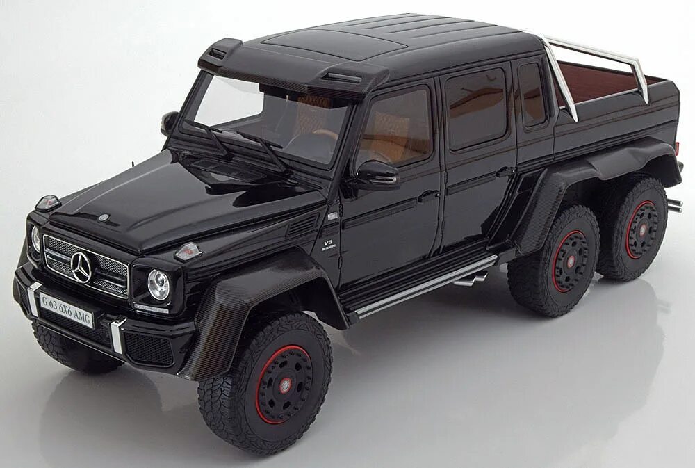 Модели больших машин. Модель 1:18 Мерседес g63. Mercedes AMG g63 модель 1/18. Мерседес Бенц g63 игрушка. Mercedes g63 AMG 6x6.